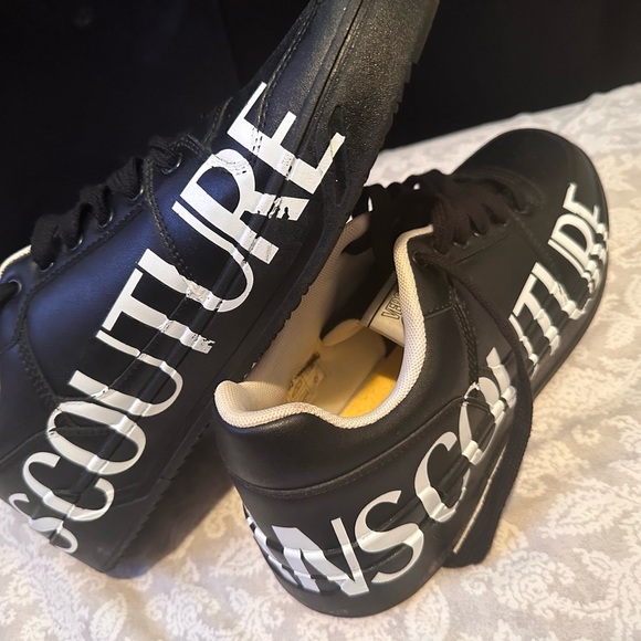 Versace Jeans Couture Logo-printed leather sneakers - Picture 4 of 7